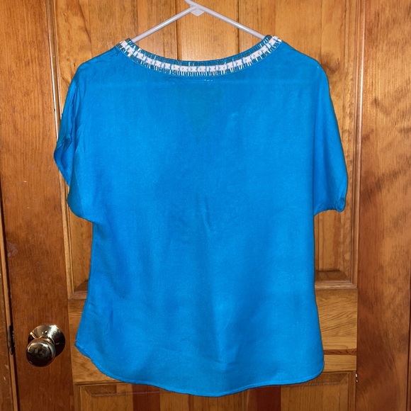 Blue beaded lily Pulitzer top - Picture 6 of 7